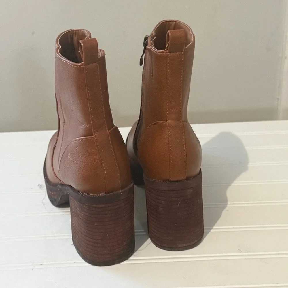 House of Harlow 1960 Ankle Boots Platform Block Heel 7.5 Brown Exc Cognac Wood